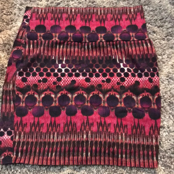 Festive patterned maxi skirt - Picture 3 of 5